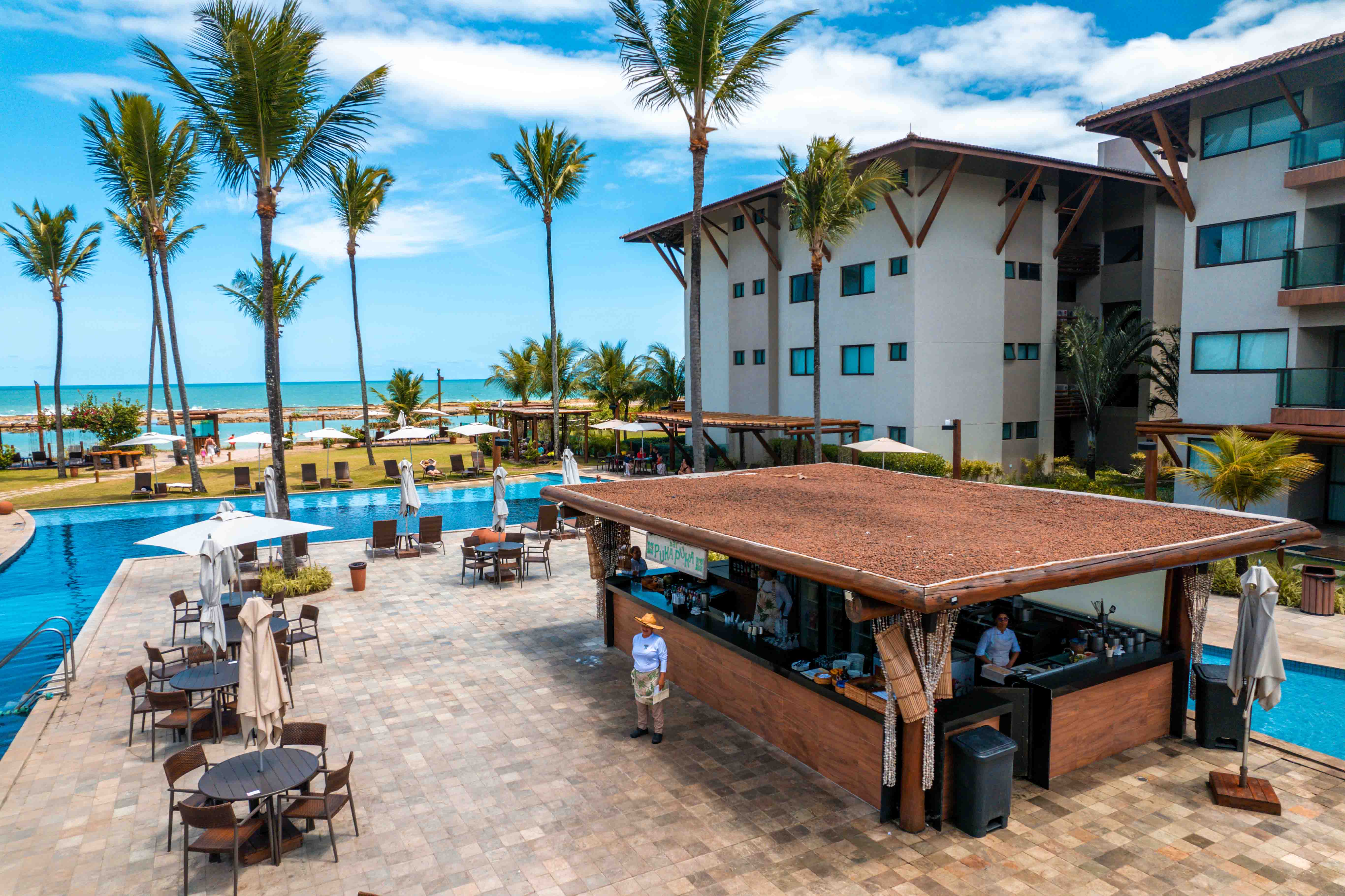 Puka Puka Bar Piscina no Samoa Beach Resort